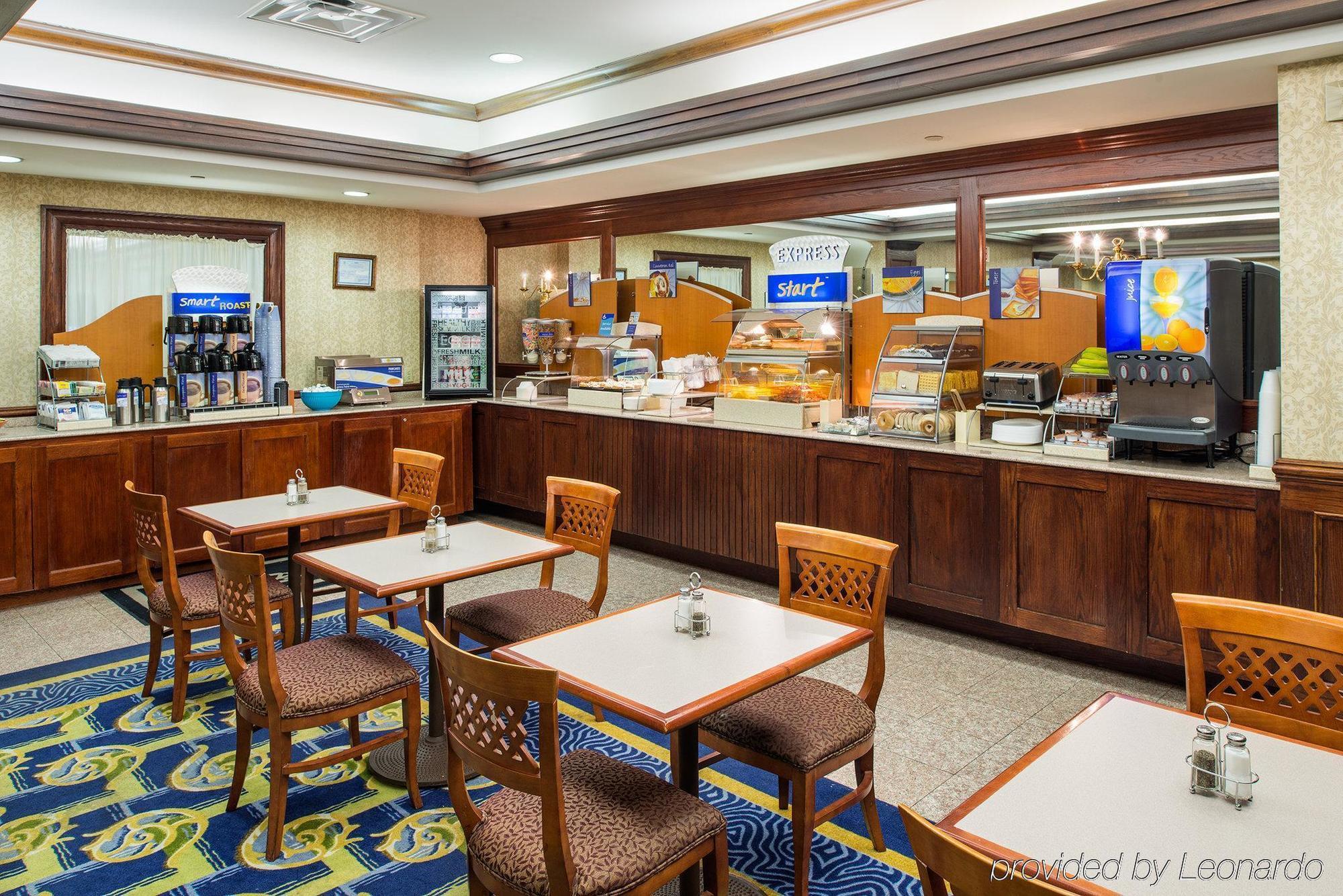 Holiday Inn Express Hauppauge-Long Island, An Ihg Hotel Restoran foto